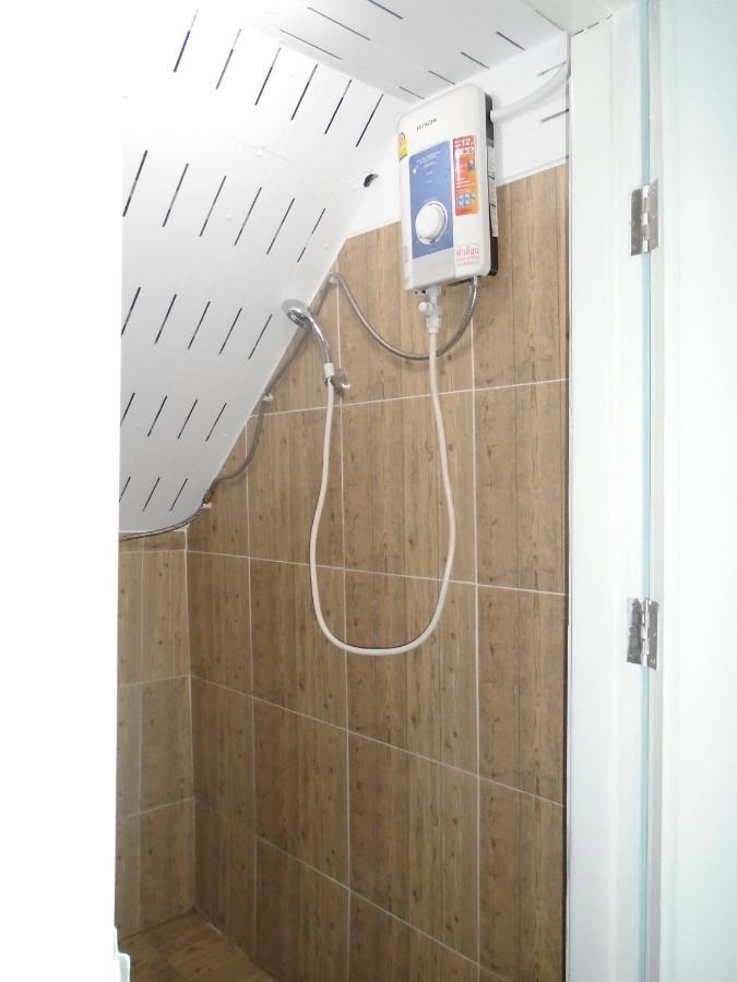 Panda Hostel Phuket (Adults Only) Patong Exterior photo